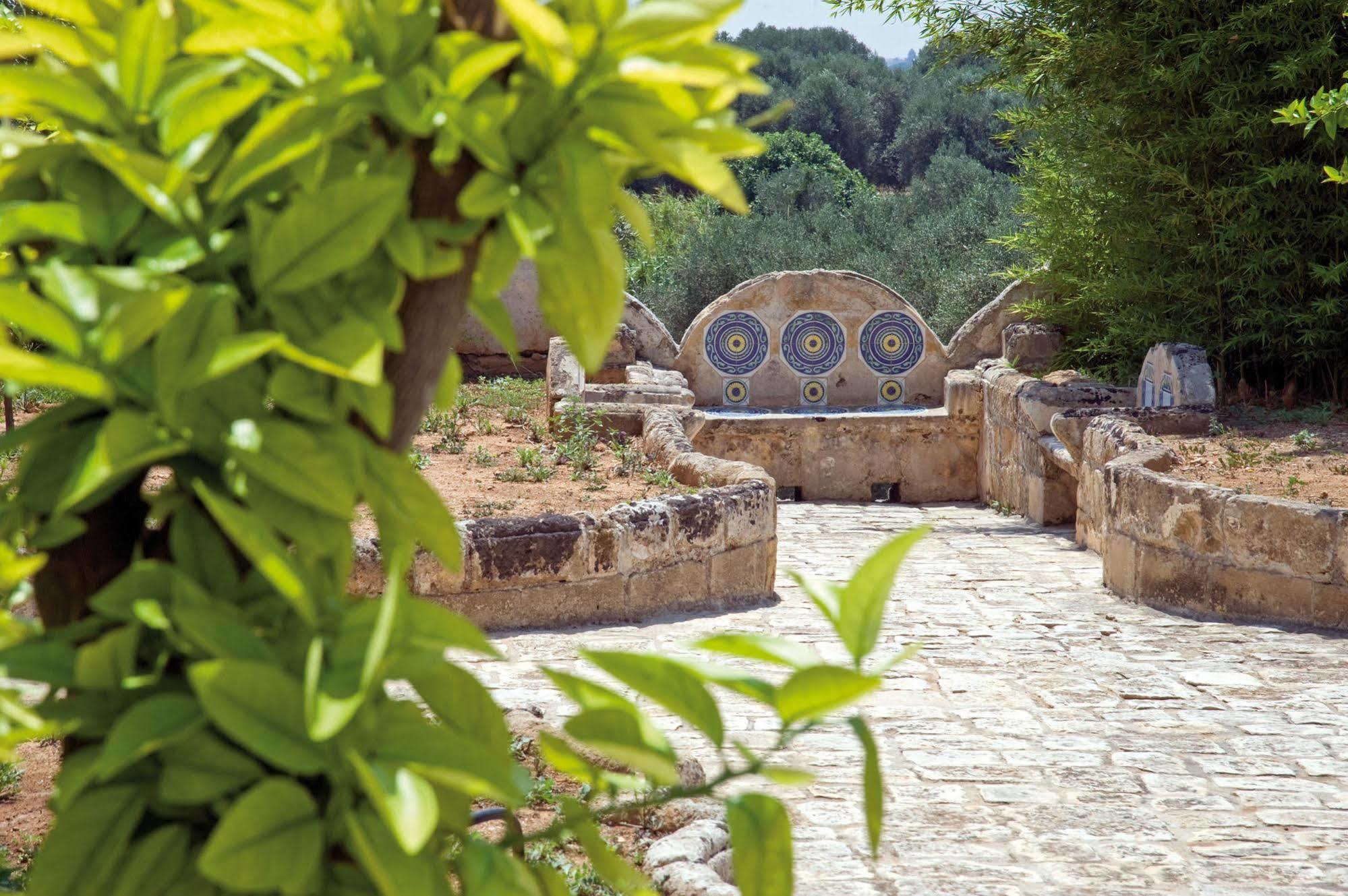 Albergo Villa Donna Isabella Sannicola Kültér fotó