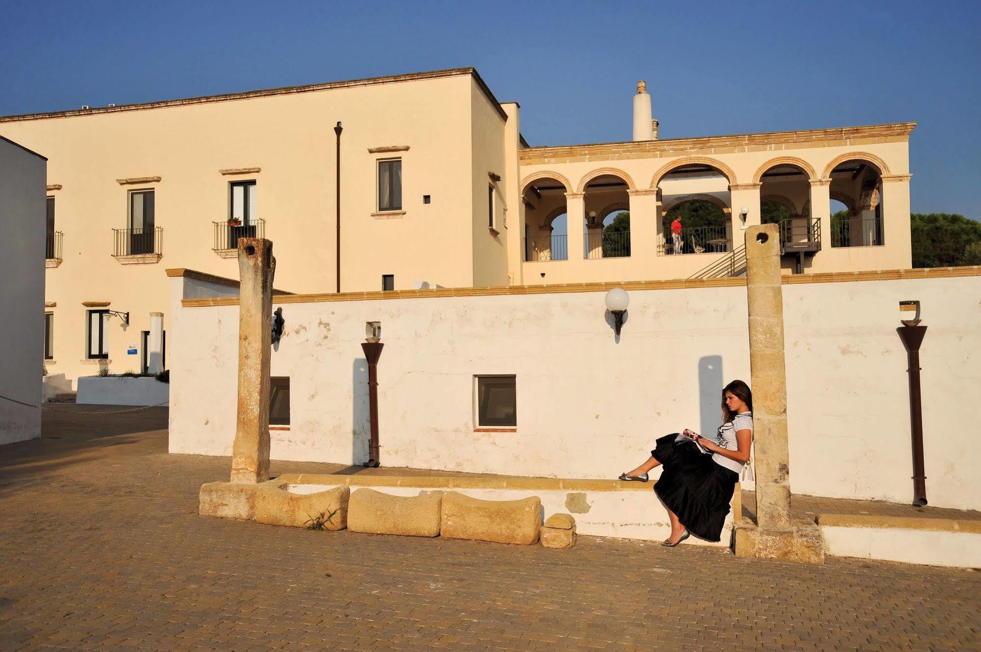 Albergo Villa Donna Isabella Sannicola Kültér fotó